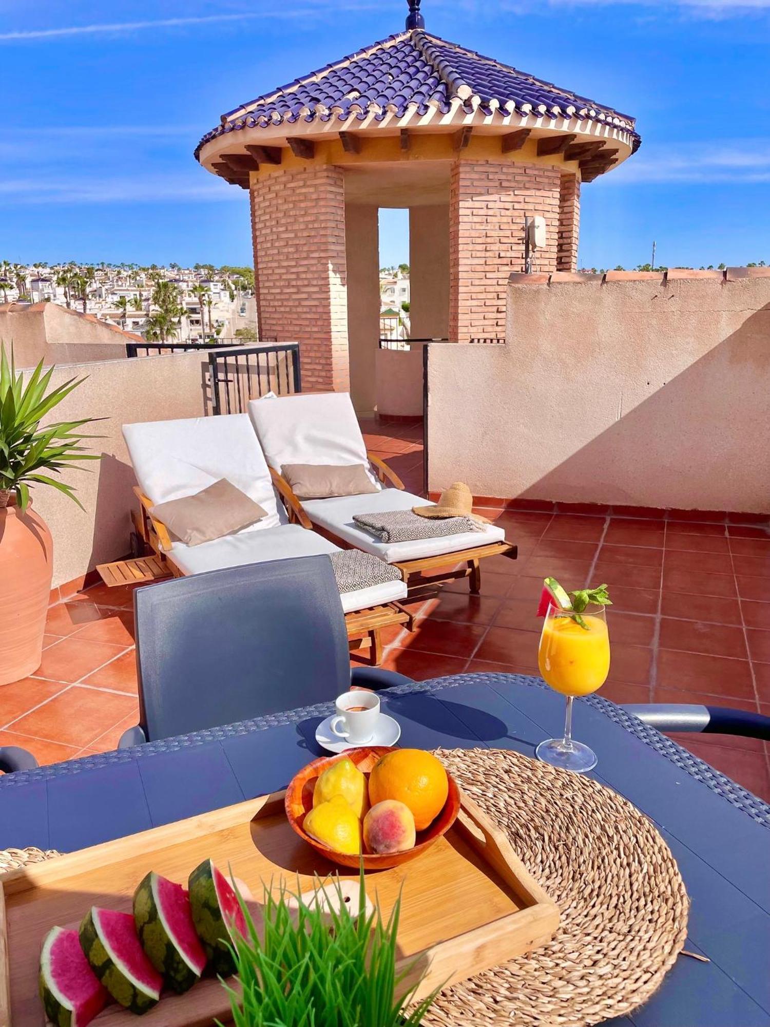 Appartement Casa Andres. Two Bed Penthouse Pool & Terrace à Alicante Extérieur photo